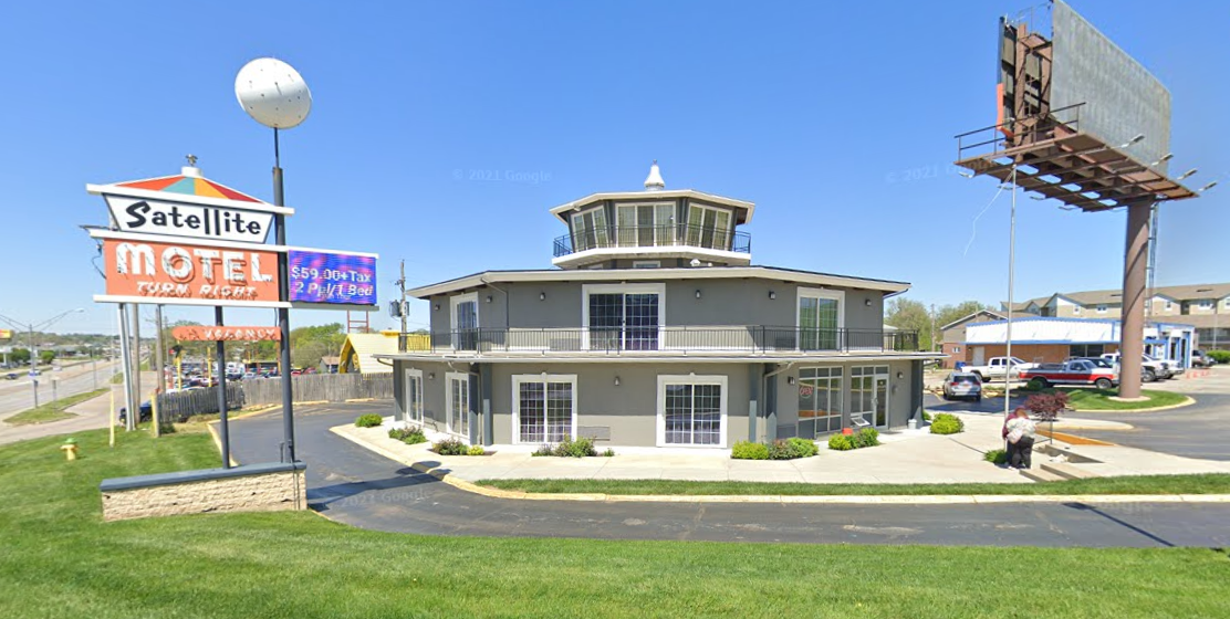 Junior Kidder’s Satellite Motel