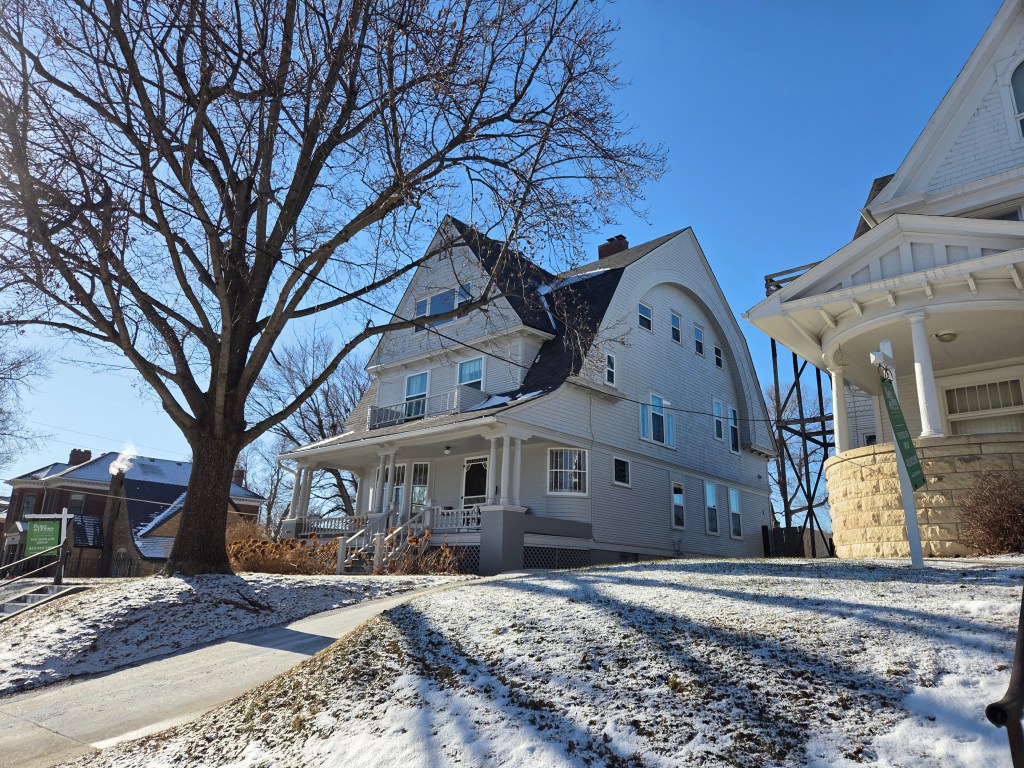 Judge Munger’s Queen Anne at 1624 S 32nd&nbsp;Ave