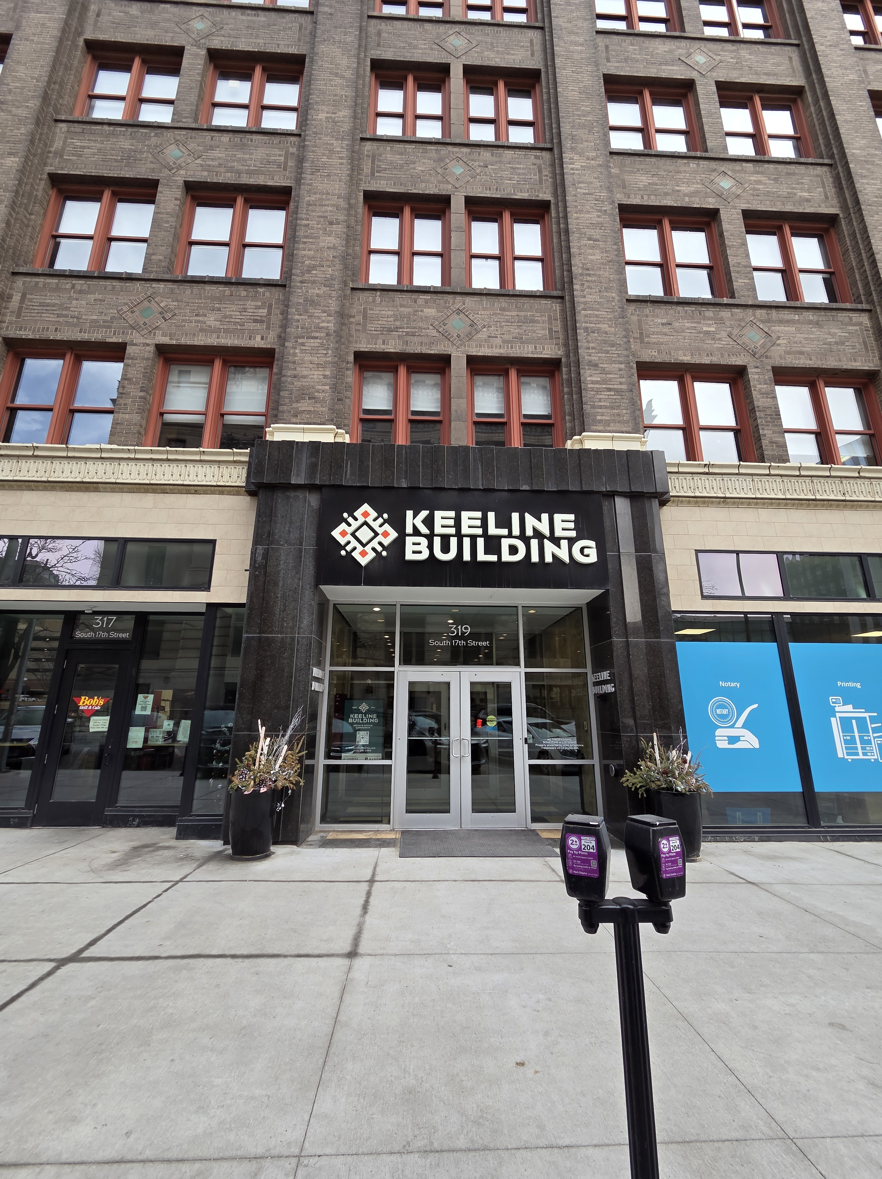 Keeline Building – Backline Comedy, Mexitli Restaurant, Bob’s Grill, and La Traga-Zona