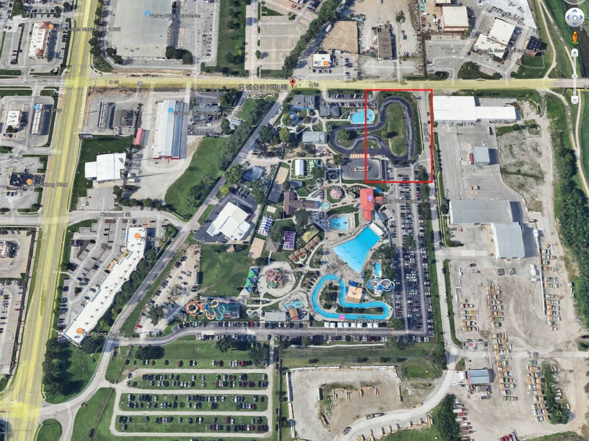 The Mammoth Roller Coaster at&nbsp;Fun-Plex